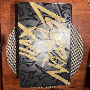 Lebron XVII Limited edition shoes . Grade school size 4y